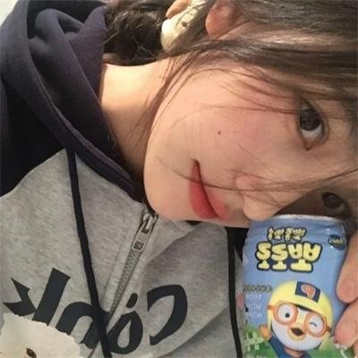 笼中女囚